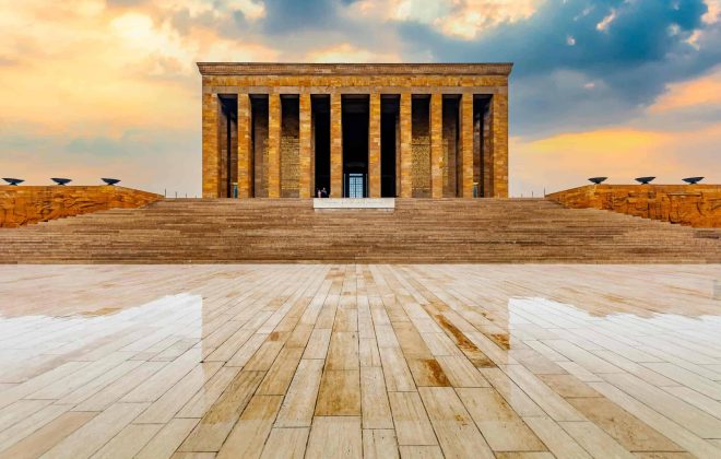 Anıtkabir Gezileri VIP Yolculuk ve VIP Transfer Ayrıcalığı