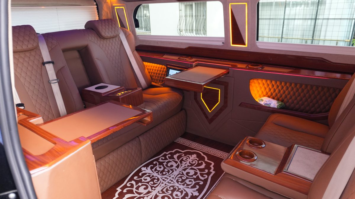 Ankara’dan şehirlerarası yolculuklarda kullanılan VIP transfer aracı